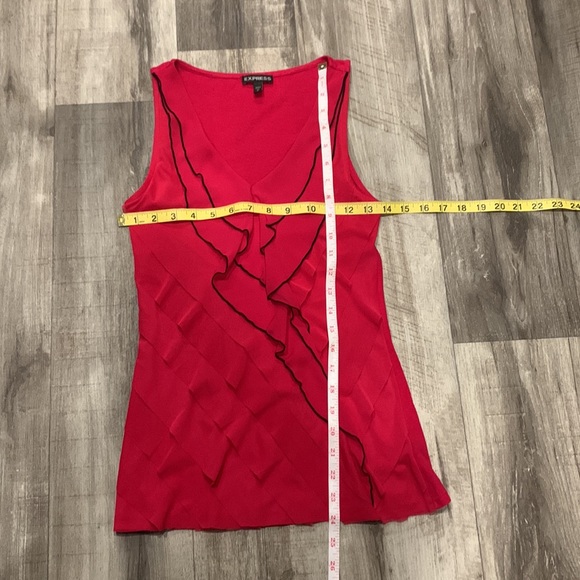 Express XS sleeveless Ruffle Red Top - Picture 5 of 7